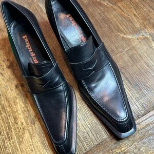 Vintage y2k Populaire italy all leather pointy heeled loafers